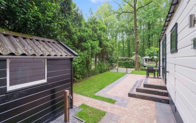 Beautiful Chalet in the Woods With a Shared Pool