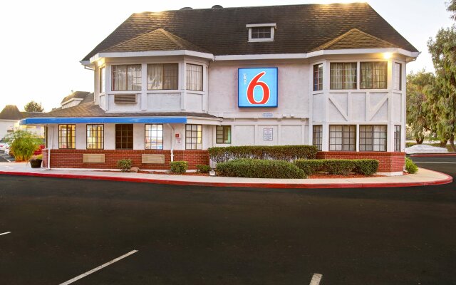 Motel 6 Fremont, CA - North