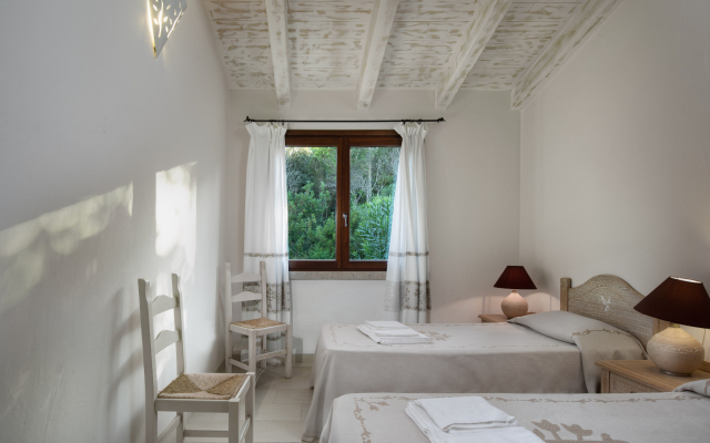 Punta Falcone Resort