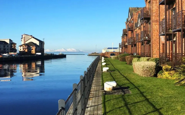 Mariners Wharf