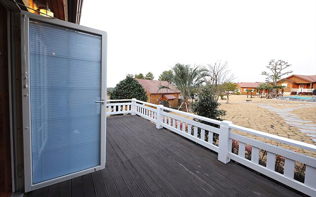 Jejudaeseong Rest Village Pension