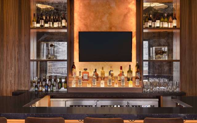 Hyatt Place Houston Downtown