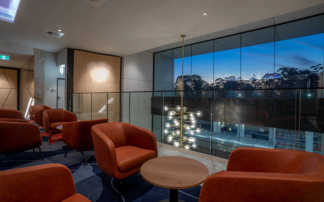 Holiday Inn Sydney St Marys by IHG – Lobby – Sydney