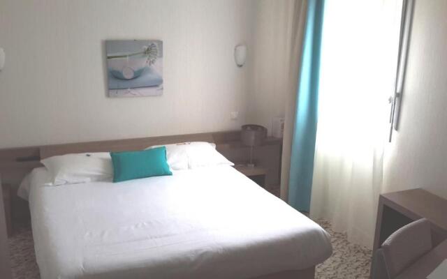Brit Hotel Alghotel