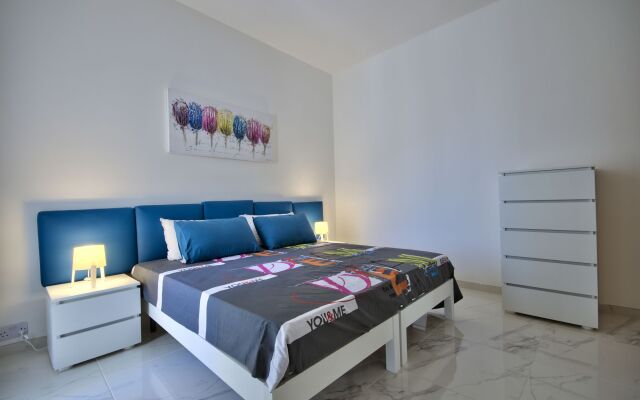 First Class Apartments Calleja by G&G