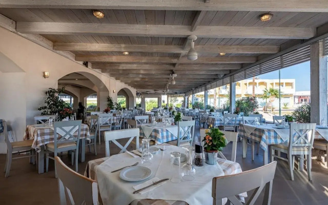 ONEIRO Boutique Hotel