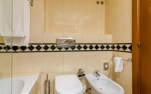TURIM Restauradores Hotel