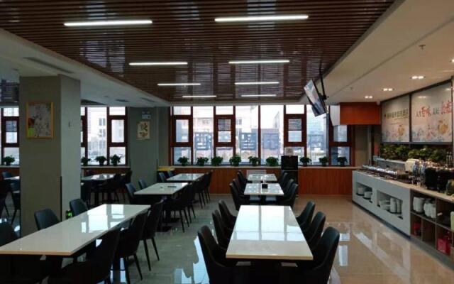 GreenTree Inn Express Cangzhou Nandagang Industrial Park Xinggang Road