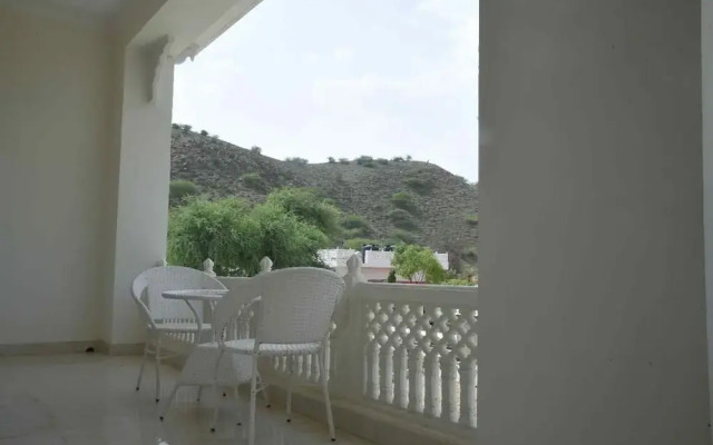 Roop Garh Palace
