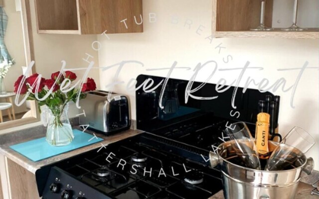 Inviting Luxury Caravan at Tattershall Lakes