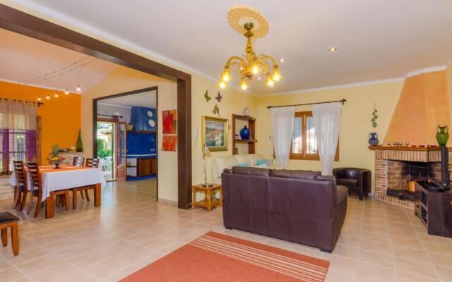 Villa Santa Eulalia Petit