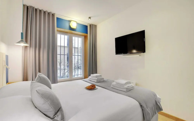 Spacious Apartment - 2b/10p - AC - Marais