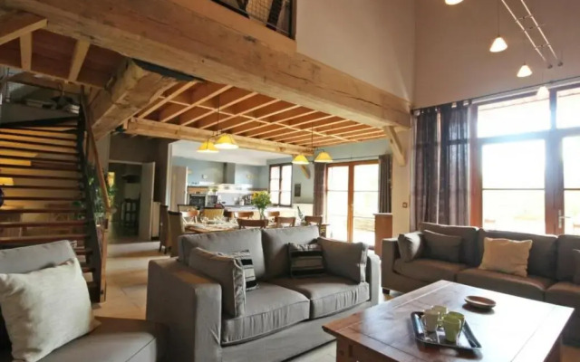 Gîte Juvigny-Sous-Andaine, 6 pièces, 12 personnes - FR-1-497-18