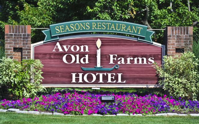 Avon Old Farms Hotel