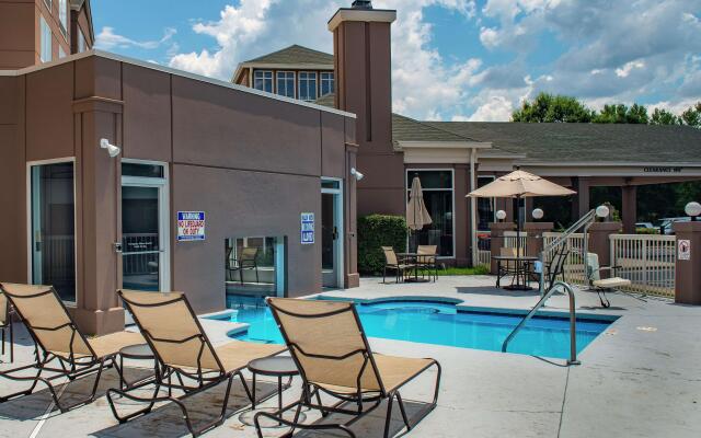 Hilton Garden Inn Charlotte Pineville