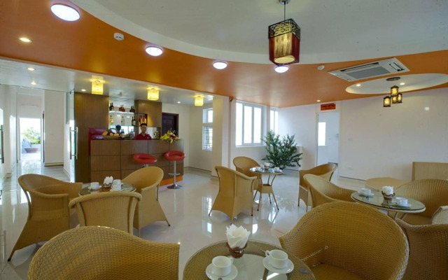 Van Mieu 2 Hotel