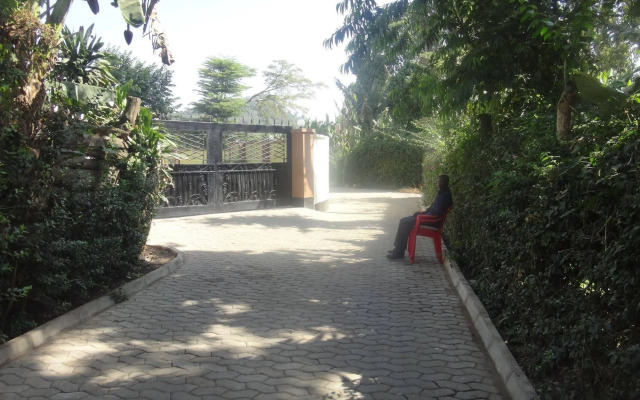 Way Side Hotel