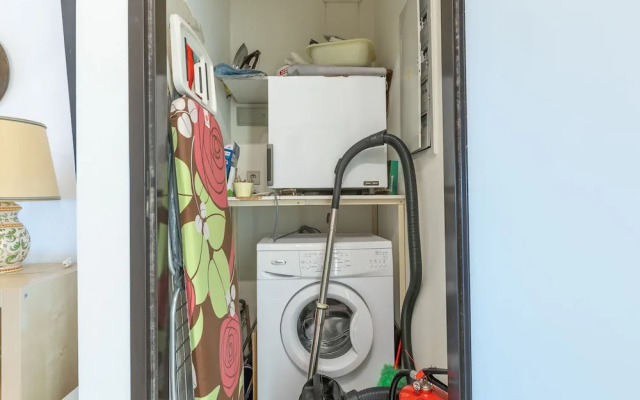 Bright Apartment on the 7th Floor