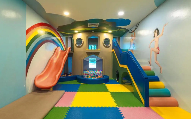 Splash Beach Resort
