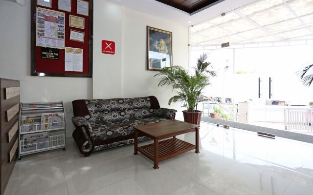 OYO 8425 Hotel Shiv Palace