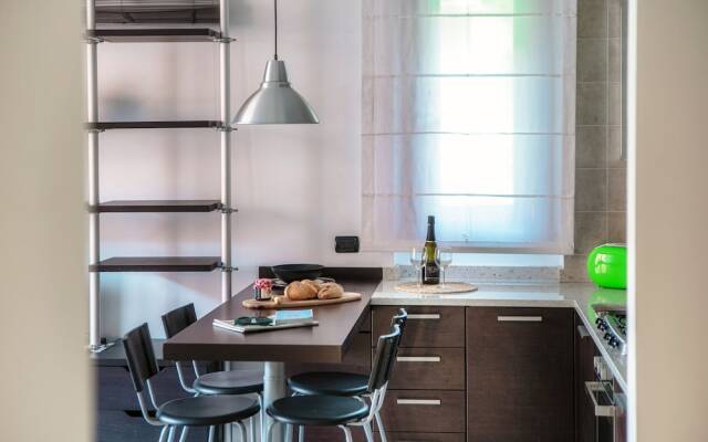 JOIVY Splendid Flat W/Terrace Near Lake Como