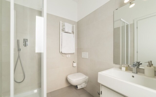 Modern 2 Beds Flat 5 Mins From Trastevere St
