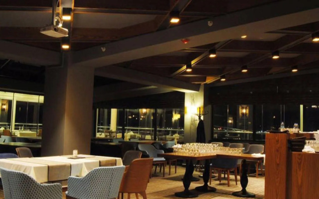 Damla Panaroma Hotel