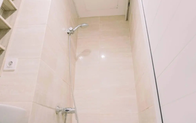 Homey and Cozy Studio at Springwood Residence Tangerang Apartment