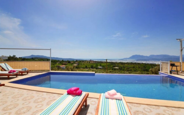 Atlas Villa 2 by rezervasyonyap