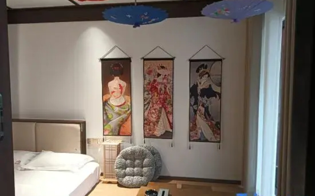 Man Yun Mi Ju Theme Hotel