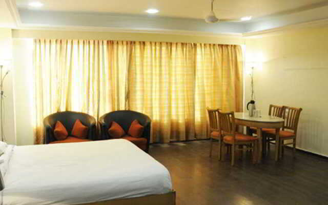 Hotel Neelkanth Blues