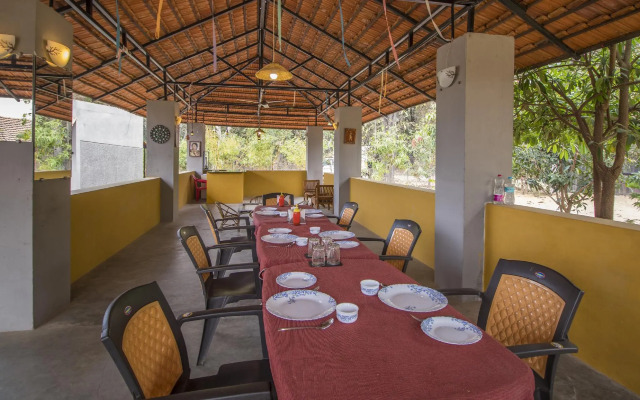 Kanha Kiskindha Resort