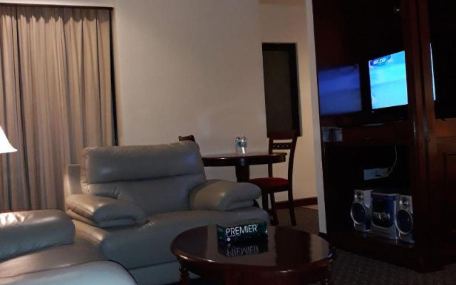 Grand Service Apt At Times Square