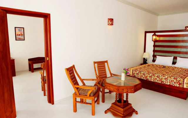 Oasey Beach Hotel