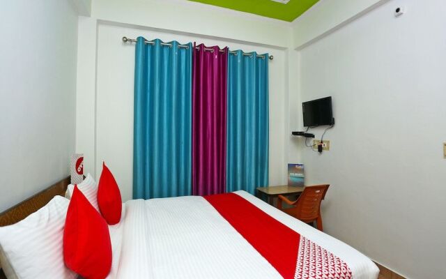 OYO 17011 Hotel Kiran