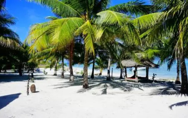 Eco Dive Resort Alycastre – Beach – Maumere