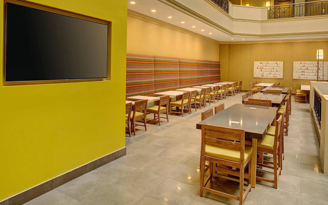 Embassy Suites by Hilton San Diego Bay Downtown