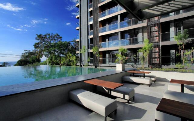 Balcony Seaside Sriracha Hotel & Serviced Apartments (SHA Extra Plus)