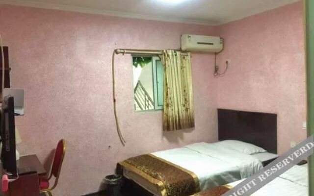 Urumqi Lu Jiayi Business Express Hotel