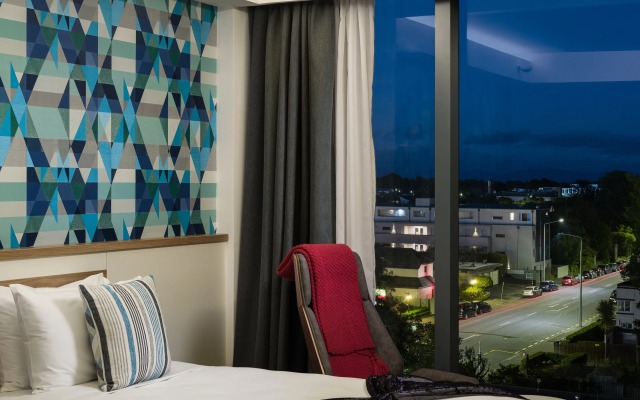 Ramada Encore Christchurch, Colombo Street