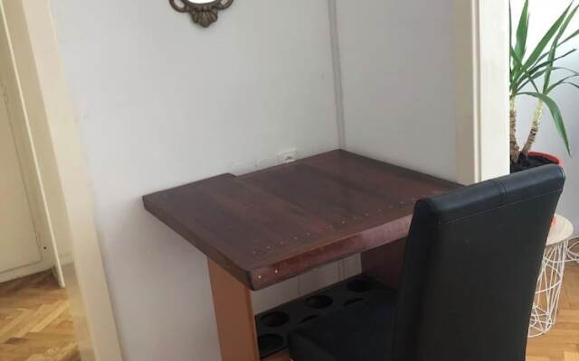 Apartment Ema