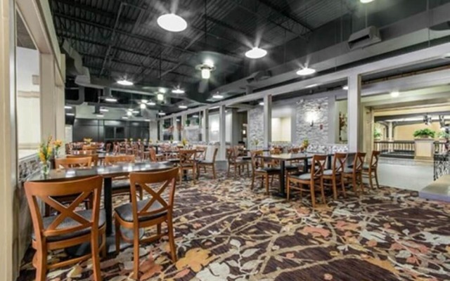 Holiday Inn Louisville-north (clarksville)