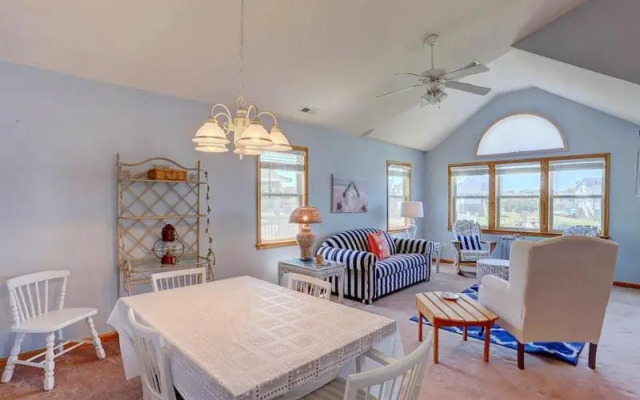 5531 - The Bird House