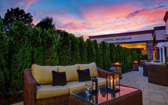 Radisson Hotel Freehold