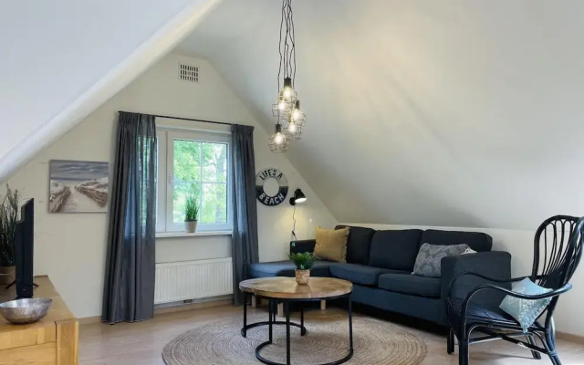 3-person Apartment Near Forest