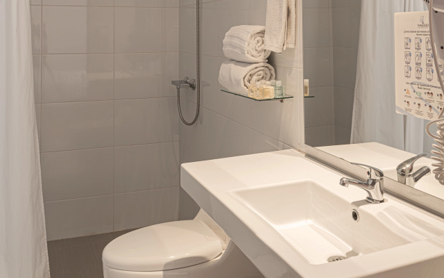 Viaggio 617 Suites