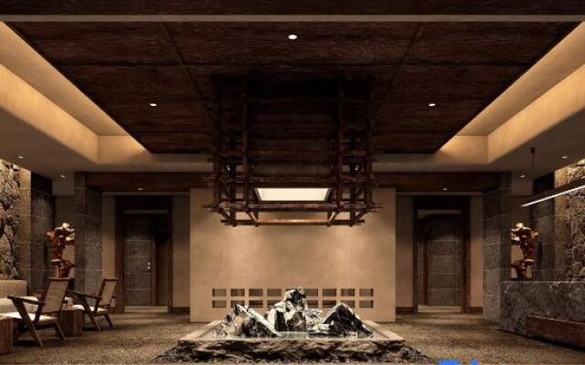 Mid-levels Hot Spring Home