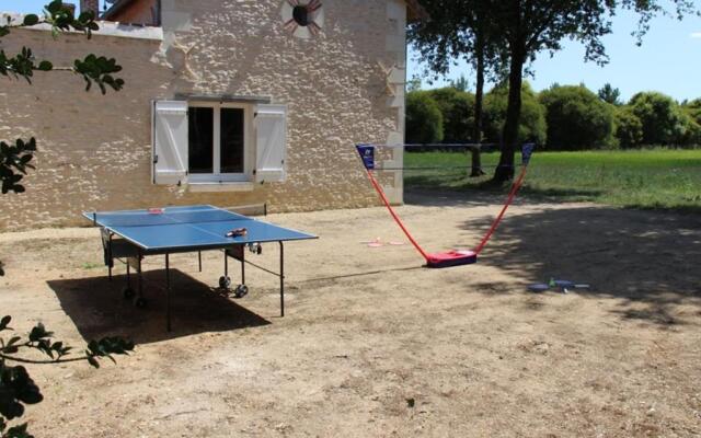 Gîte Razines, 4 pièces, 6 personnes - FR-1-381-218