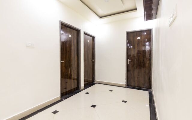 Oyo 39426 Hotel Lotus
