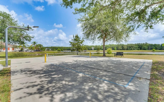 Pool, Hot Tub & Theatre Access: Kissimmee Gem